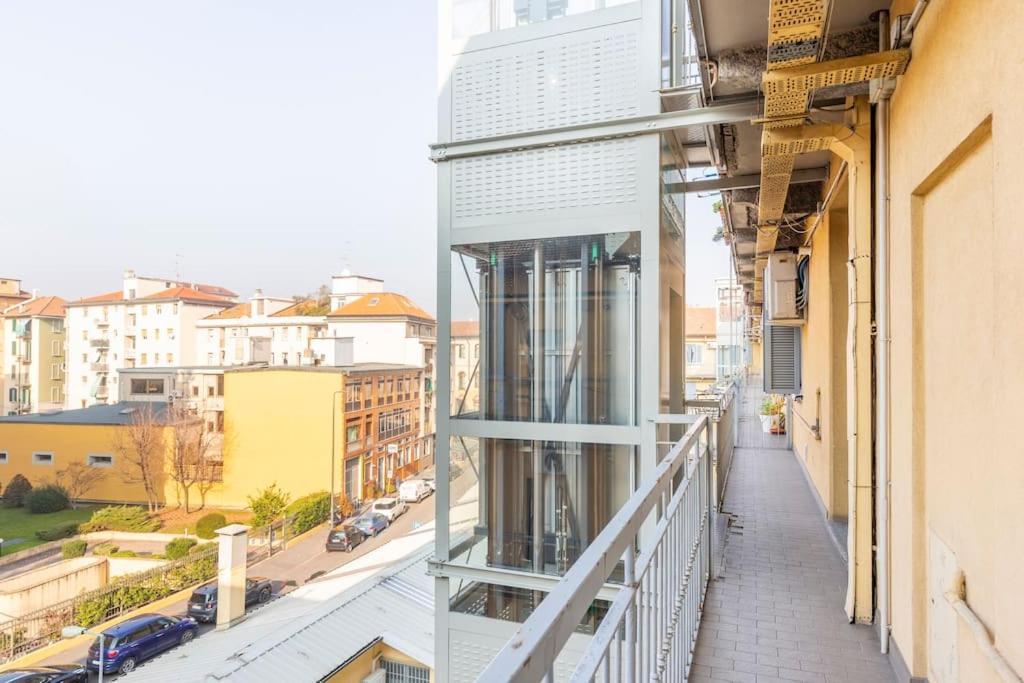 Modern Apartment In Milano Centrale Next To Metro M5 - Sarca 73 外观 照片